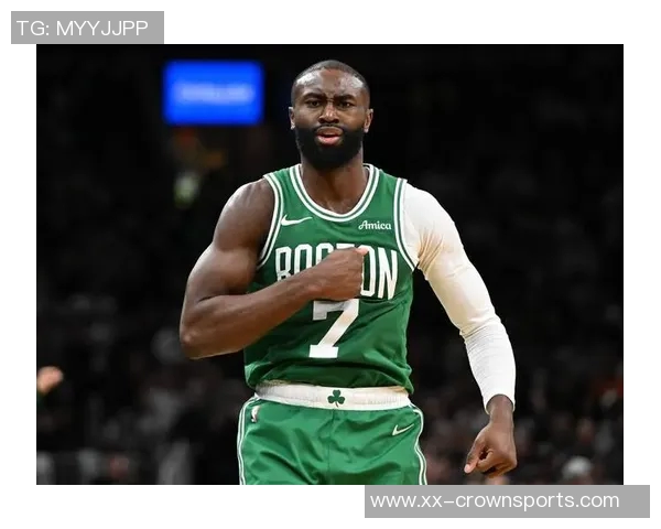 绿军与步行者对决全场仅犯规14次展现极致洁癖篮球风格